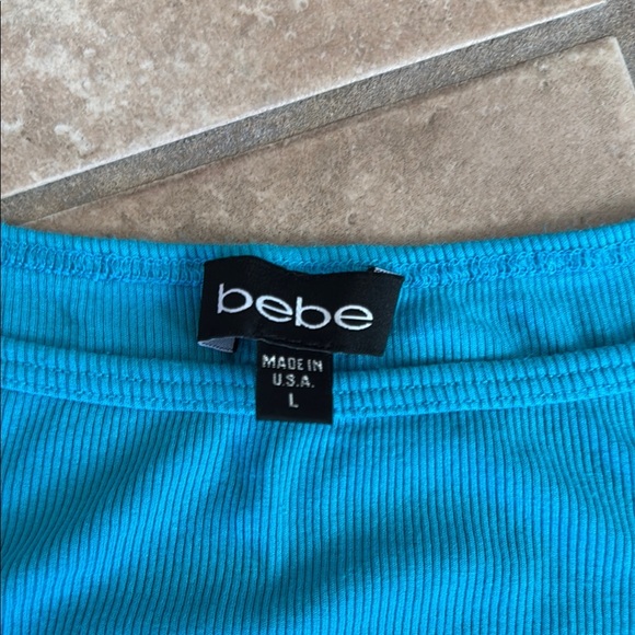 Bebe Fitted Blue Short Sleeve Tee - Picture 2 of 3